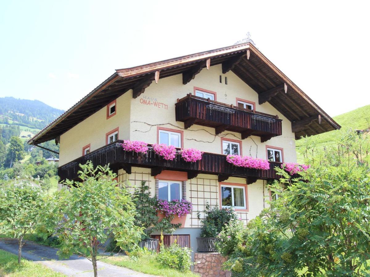Apartment In Hopfgarten Brixental Near Ski Lift ฮอพฟ์การ์เทน อิม บริกเซนทัล ภายนอก รูปภาพ
